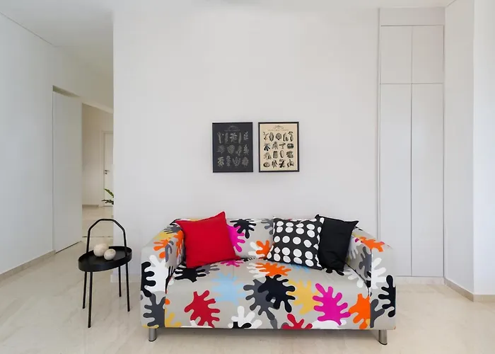 Effie\'S Cozy Beach Front Apartment